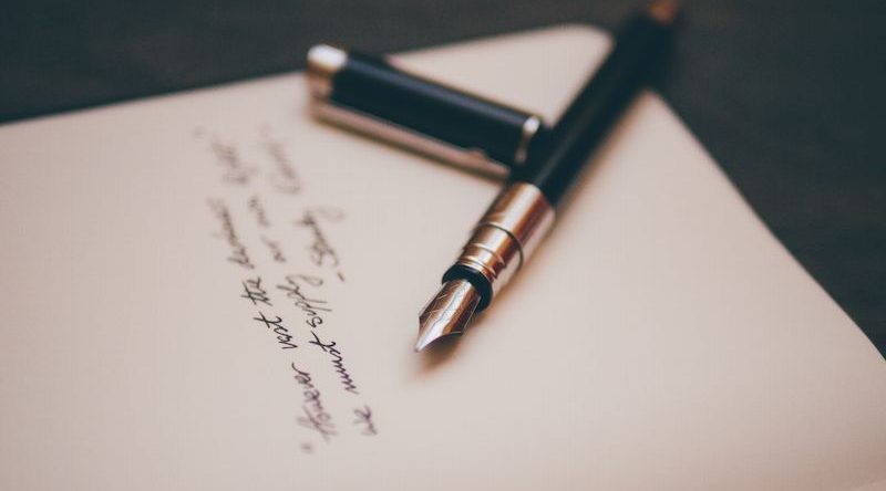 Comment bien rédiger sa lettre de motivation pour le Commerce ?