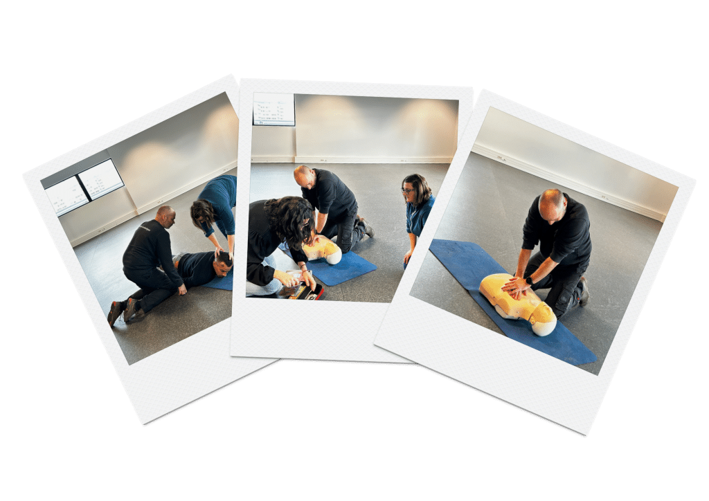 Exercices pratiques lors d'une formation SST menée par IFCDis